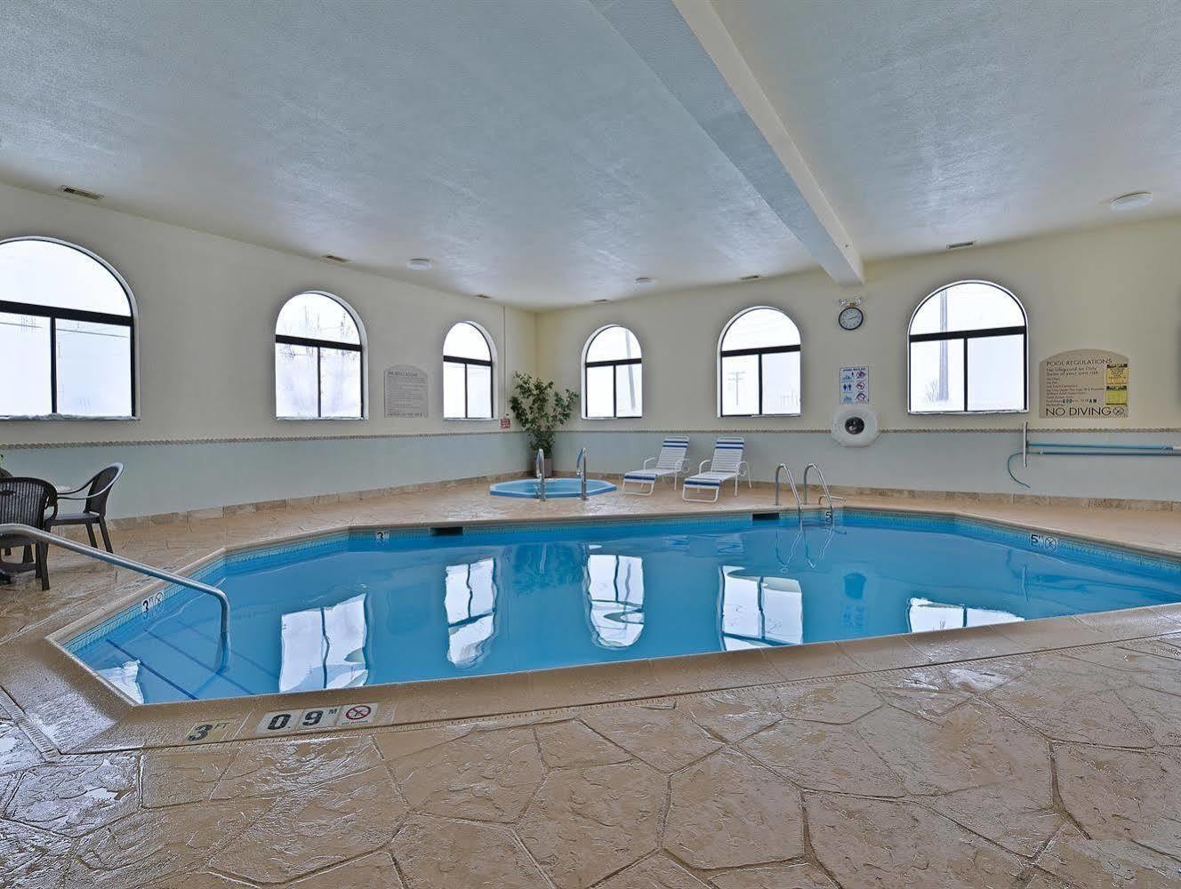 Best Western Plus North Joliet Bagian luar foto